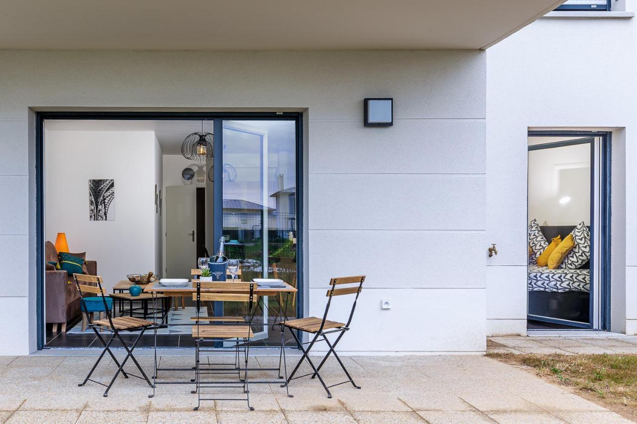 King Size Bed - Free Private Parking - Garden & Terrace - 14Min From Disneyland Ferrières-en-Brie Eksteriør bilde